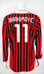 Lot #563 Zlatan Ibrahimovic - Image 2