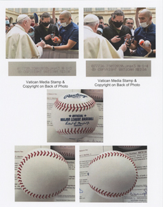 Lot #193  Pope Francis - Image 4