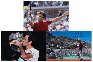Lot #561 Roger Federer