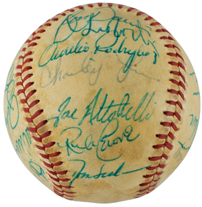 Lot #9280  NY Yankees: 1981 Team-Signed Baseball - Image 5