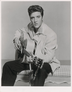 Lot #496 Elvis Presley - Image 1