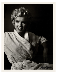 Lot #727 Marilyn Monroe - Image 1