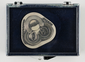 Lot #3533 Bill Pogue's Skylab 4 Flown Robbins Medallion - Image 3