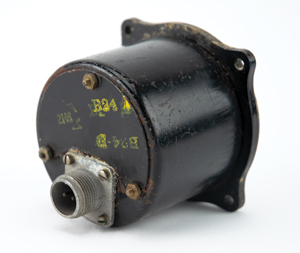 Lot #3688  B-24 Liberator Instrument Panel PDI Indicator - Image 3