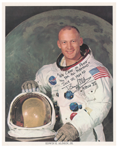 Lot #3196 Buzz Aldrin - Image 1