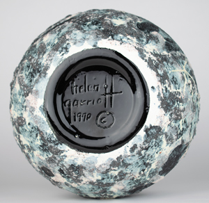 Lot #3339 Al Worden's Lot of (2) 'Earth Rise' Ceramic Pots by Helen Garriott - Image 8