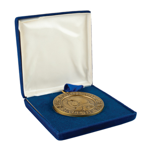 Lot #3393 Al Worden's Astronaut Hall of Fame Medal - Image 6