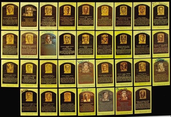 Lot #1330 Baseball Hall of Famers