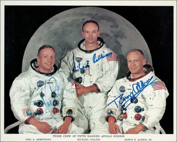 Lot #439 Apollo 11