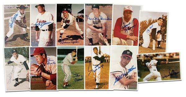 Lot #976 Baseball Hall of Famers - Image 1