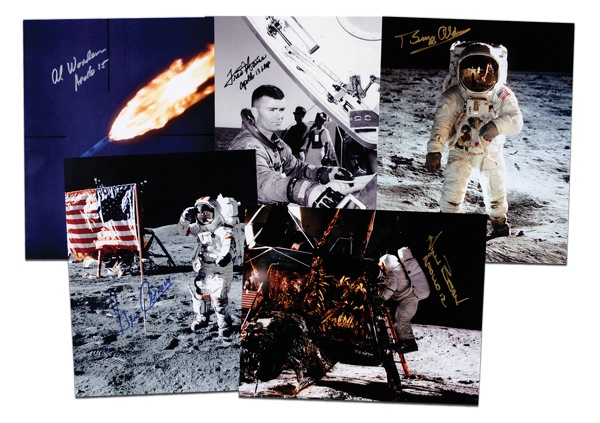Lot #340 Apollo Astronauts