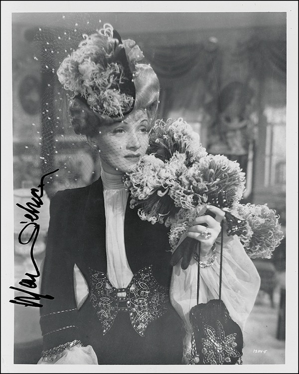 Lot #996 Marlene Dietrich