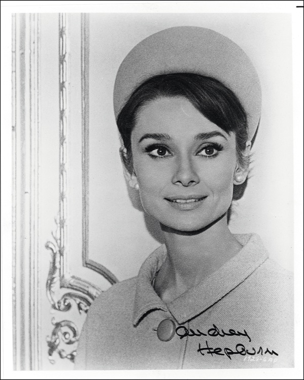 Lot #846 Audrey Hepburn - Image 1