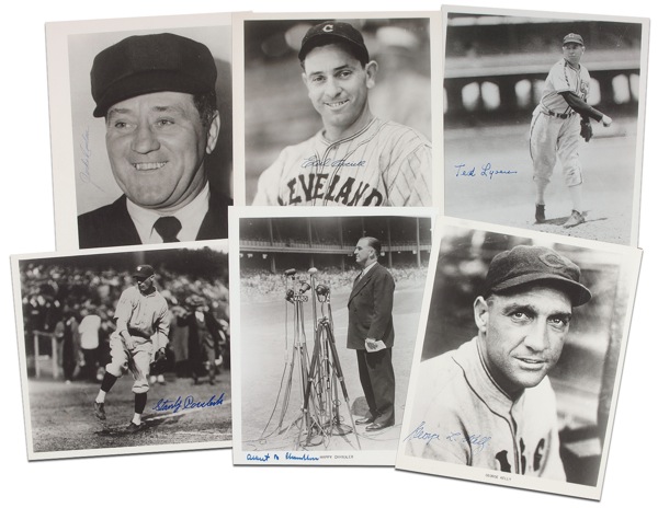 Lot #1129 Baseball Hall of Famers - Image 1