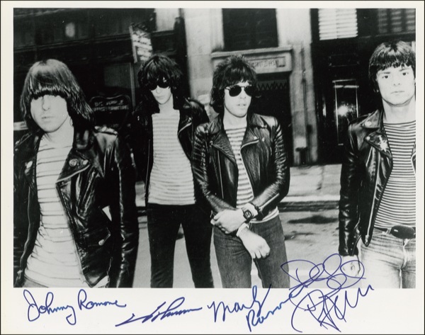 Lot #841 Ramones
