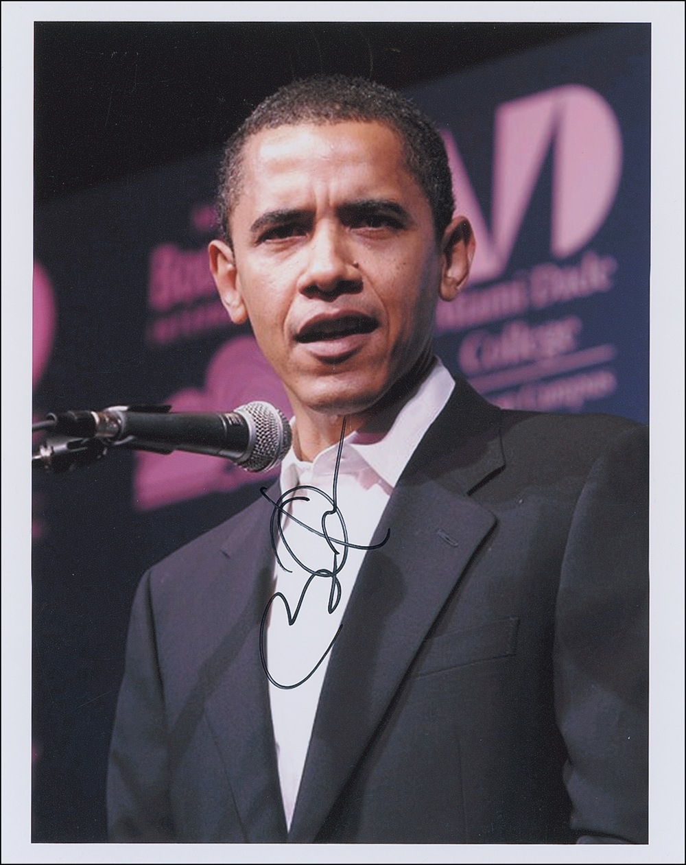 Lot #117 Barack Obama