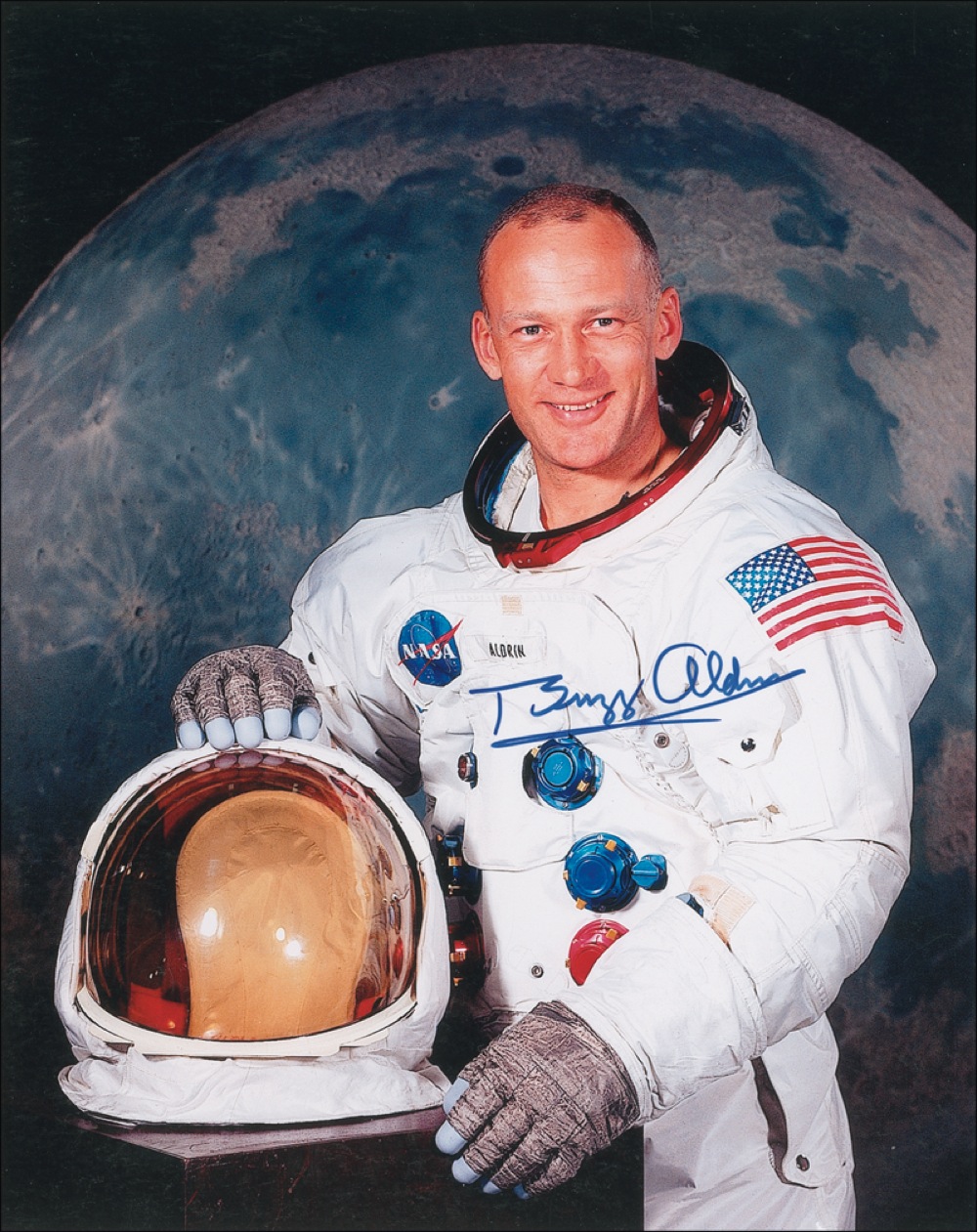 Lot #431 Buzz Aldrin