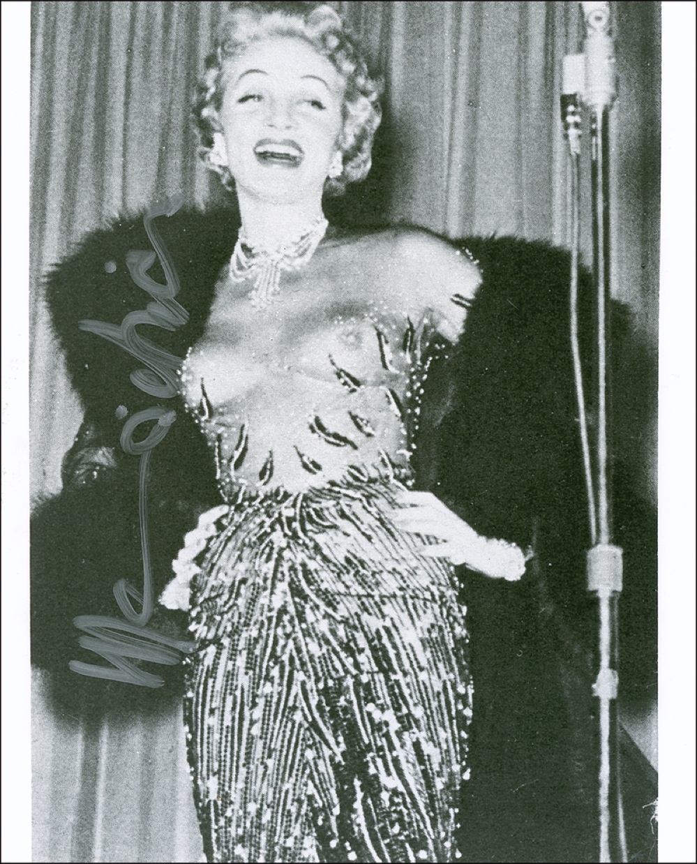 Lot #876 Marlene Dietrich