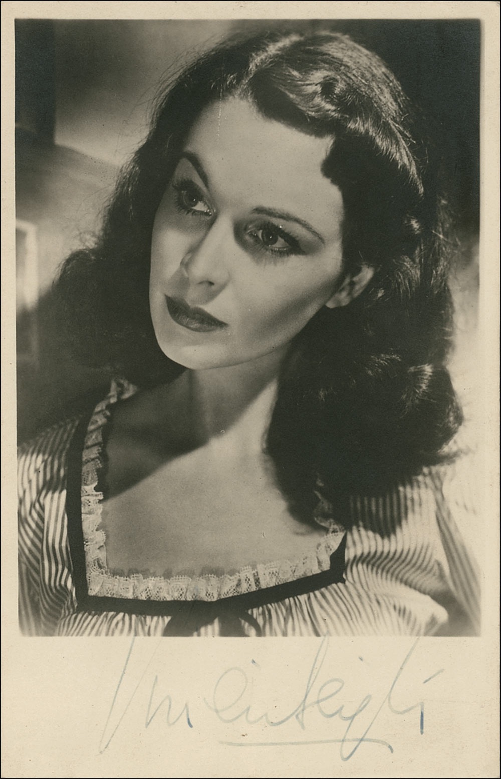 Lot #998 Gone With the Wind: Vivien Leigh