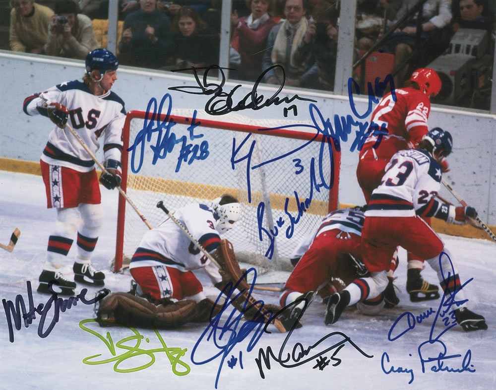 Mike Eruzione Signed 8 X 10 Miracle on Ice Photo With PSA 