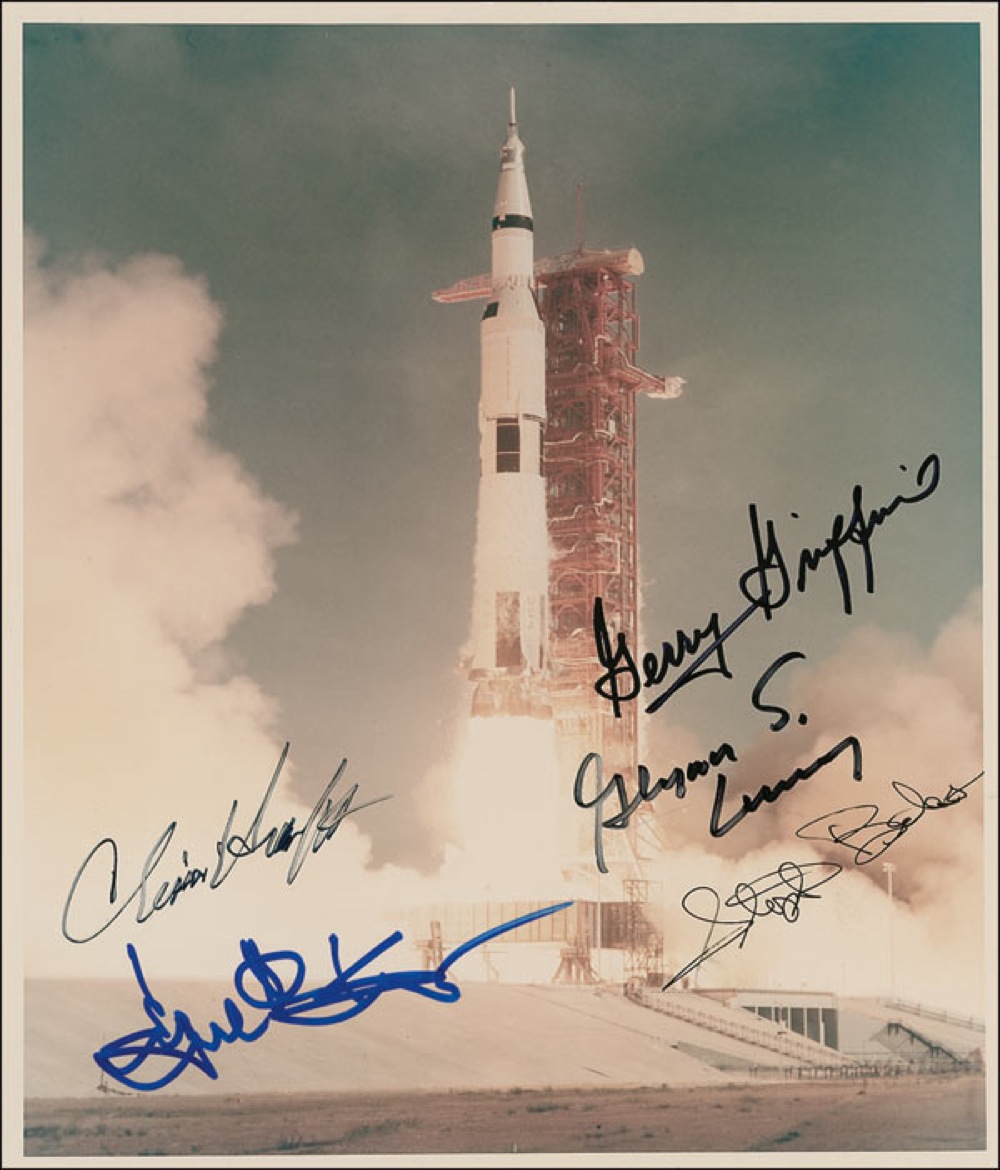 Lot #453 Apollo 11 Mission Control