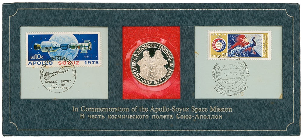 Lot #678 Apollo-Soyuz