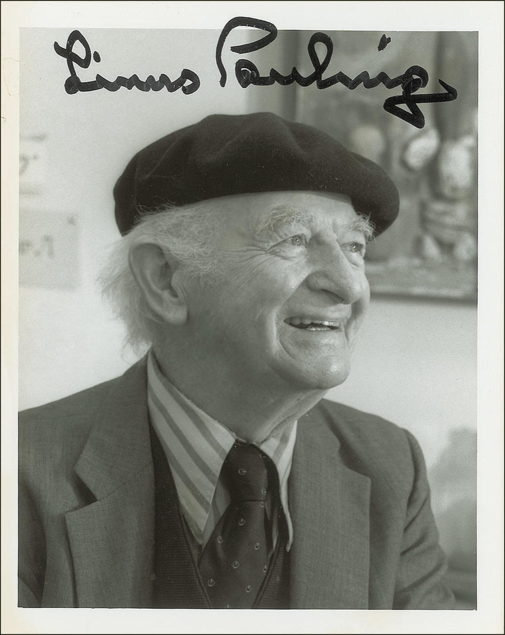 Lot #289 Linus Pauling