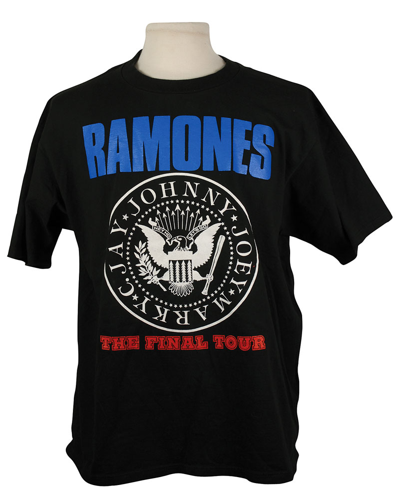 Lot #384 The Ramones