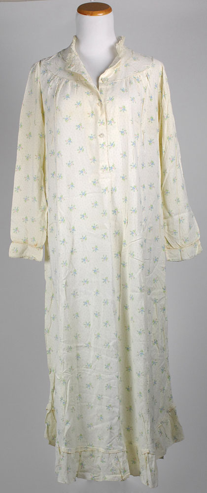 Lot #40 Jacqueline Kennedy’s Floral Nightgown