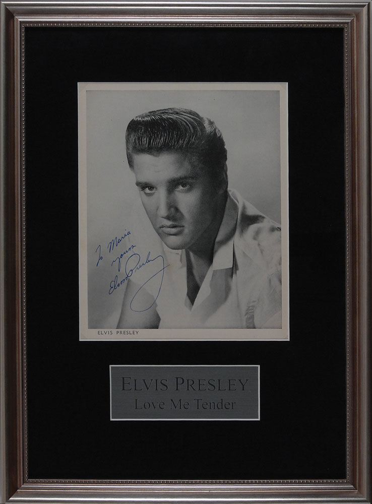 Lot #724 Elvis Presley