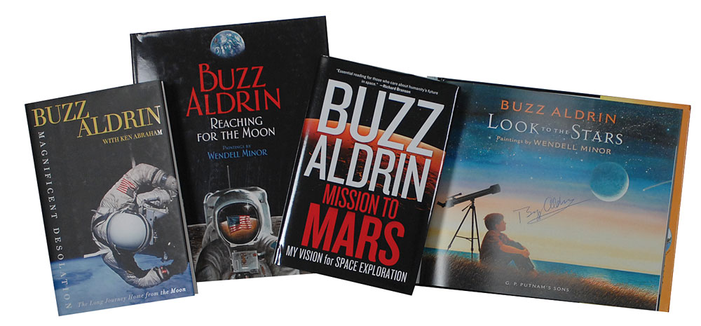 Lot #623 Buzz Aldrin