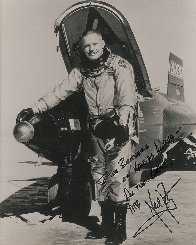 Lot #735 Neil Armstrong