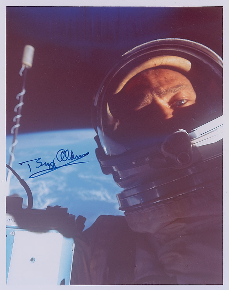 Lot #509 Buzz Aldrin