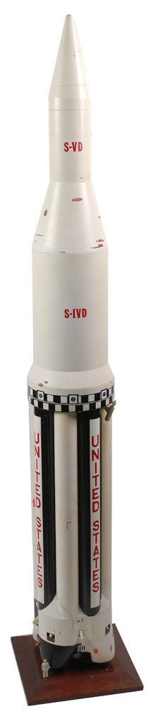 Lot #457 Saturn 1B Model