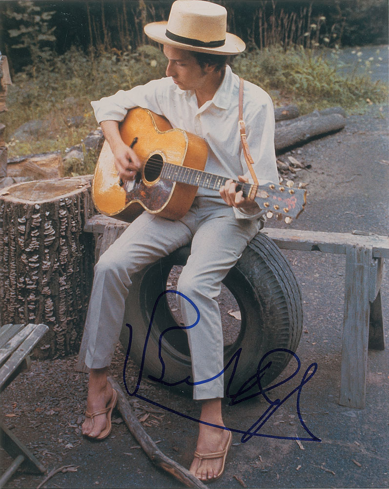 Lot #910 Bob Dylan