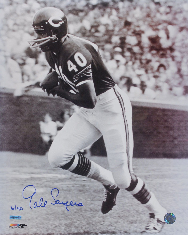 Lot #1605 Gale Sayers