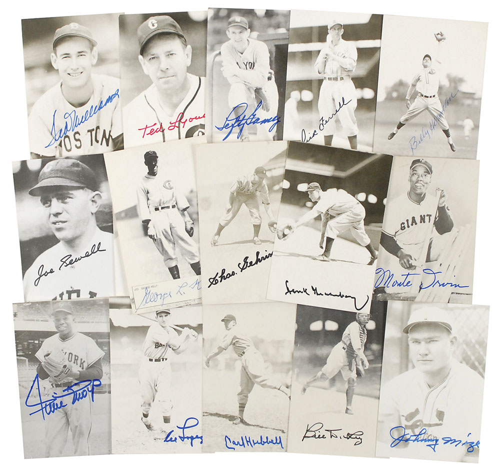Lot #1134 Baseball Hall of Famers