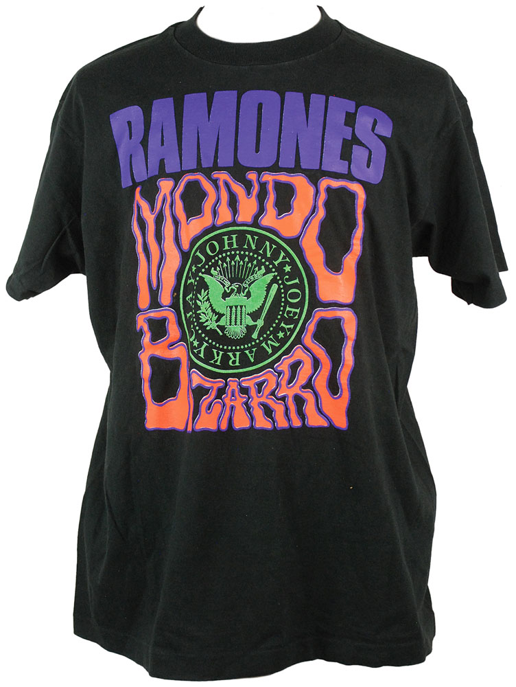 Lot #465 Joey Ramone’s T-Shirt