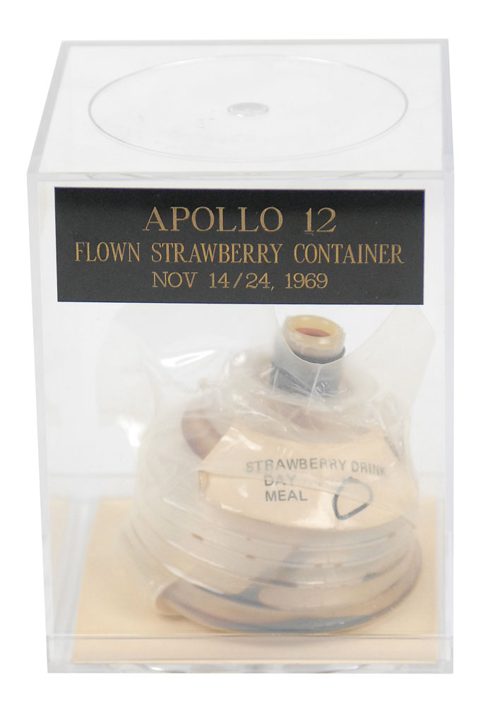 Lot #220  Apollo Era Skylab Drink Package