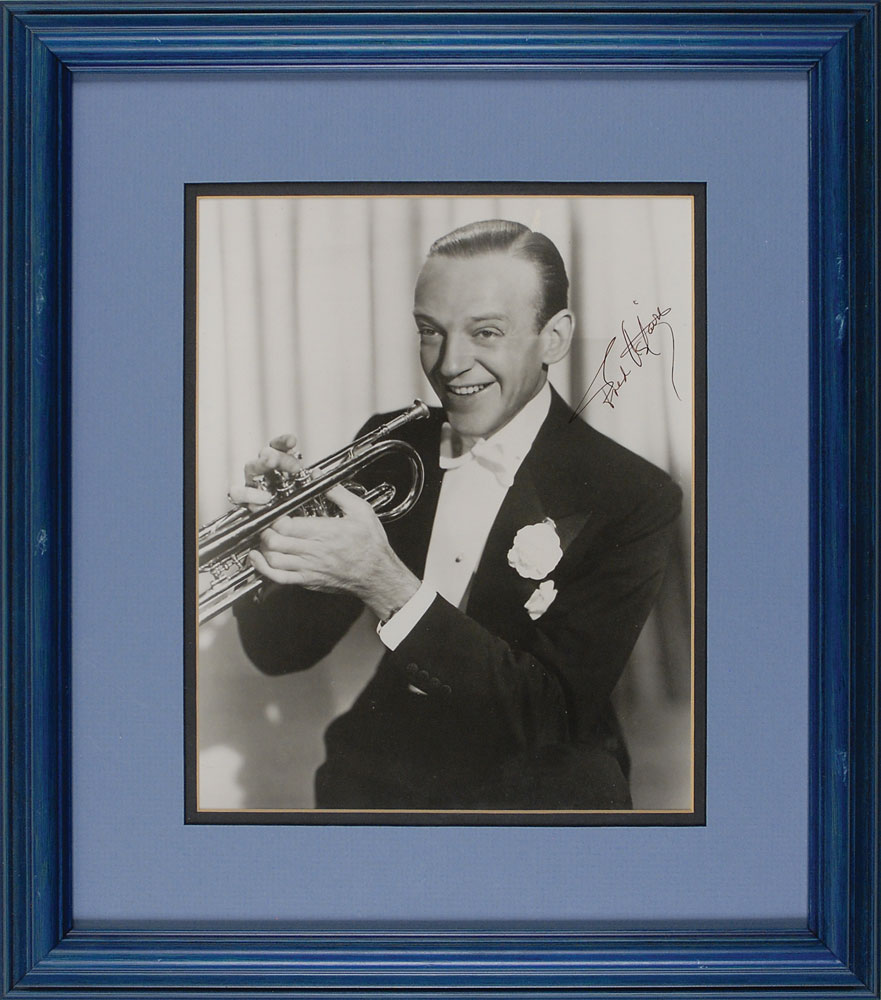 Lot #3093  Collection of Three Astaire and Crosby Signed Photographs - Image 6