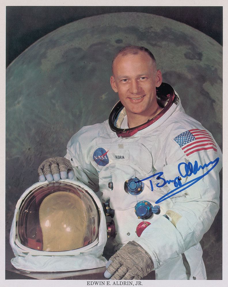 Lot #171 Buzz Aldrin Signed Photograph