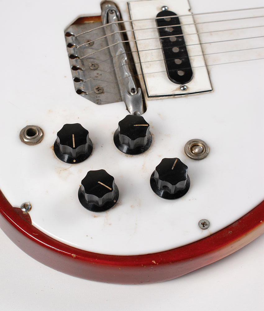 Lot #8113 Johnny Ramone’s Stage-used Rickenbacker Guitar - Image 7