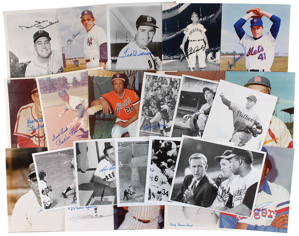 Lot #991 Baseball Hall of Famers