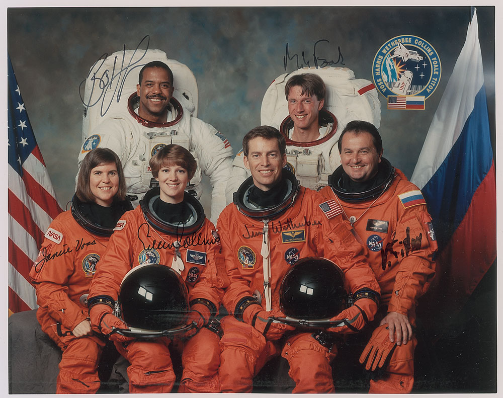 Lot #592 Space Shuttle Crews