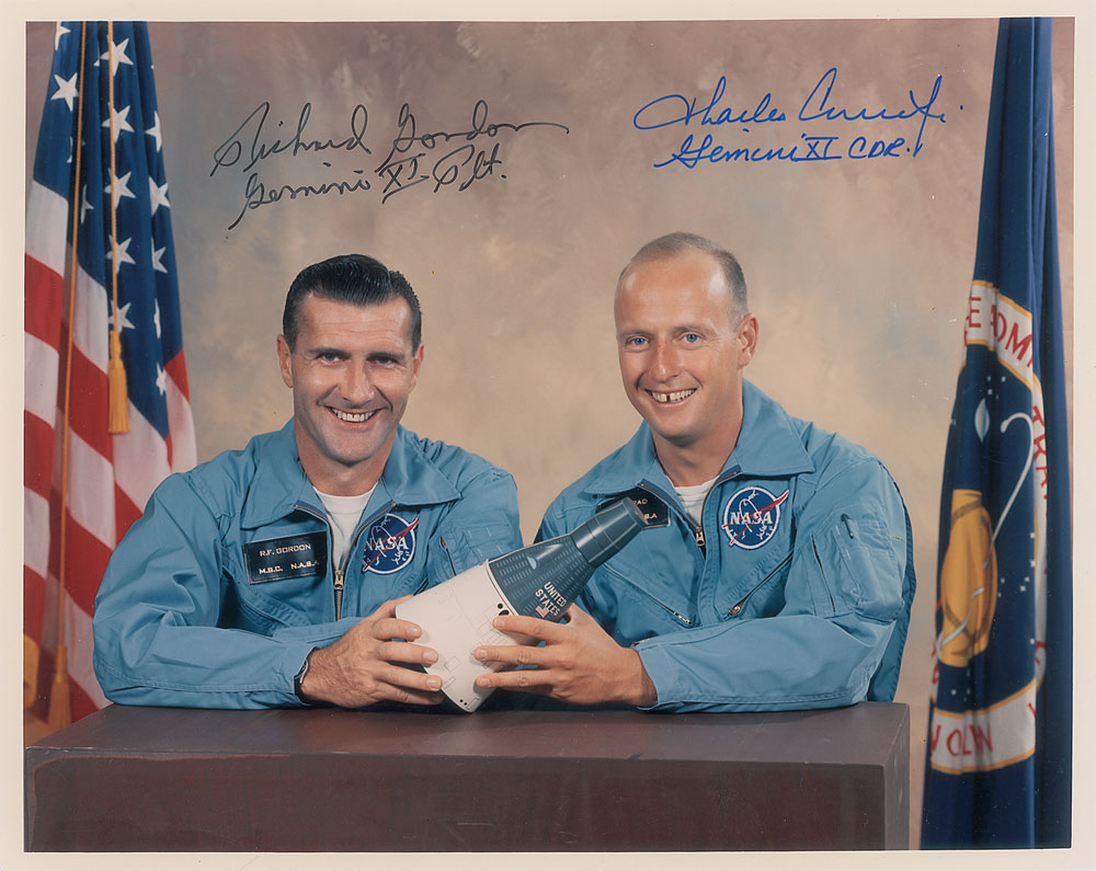Lot #9131 Gemini 11 Signed Photograph
