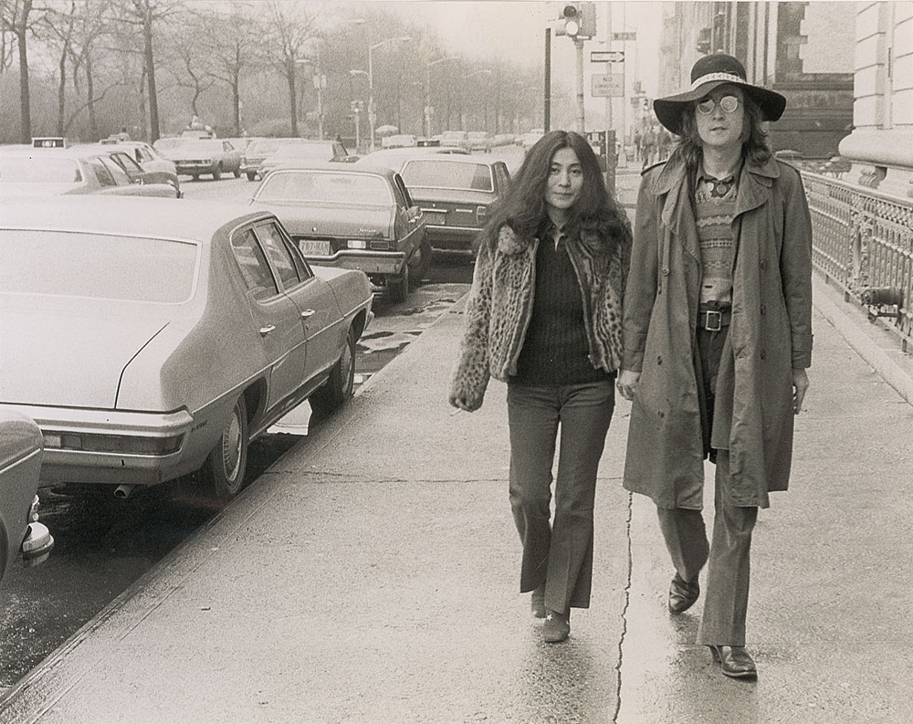 Lot #7062 John Lennon and Yoko Ono Photograph