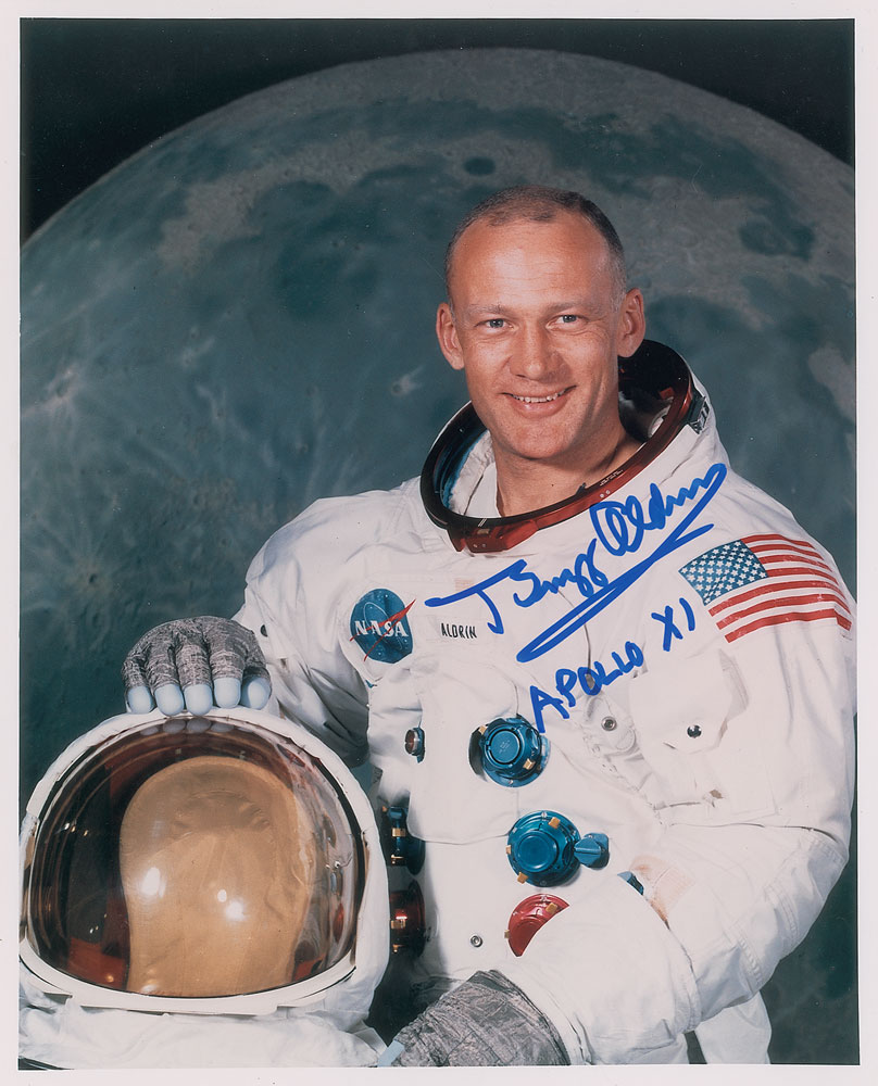 Lot #462 Buzz Aldrin
