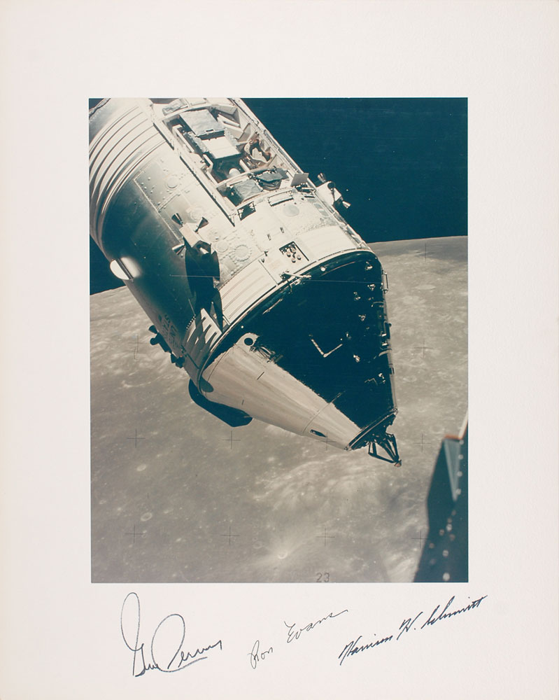 Lot #527 Apollo 17