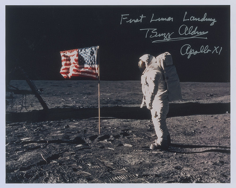 Lot #9298 Buzz Aldrin Signed Photograph