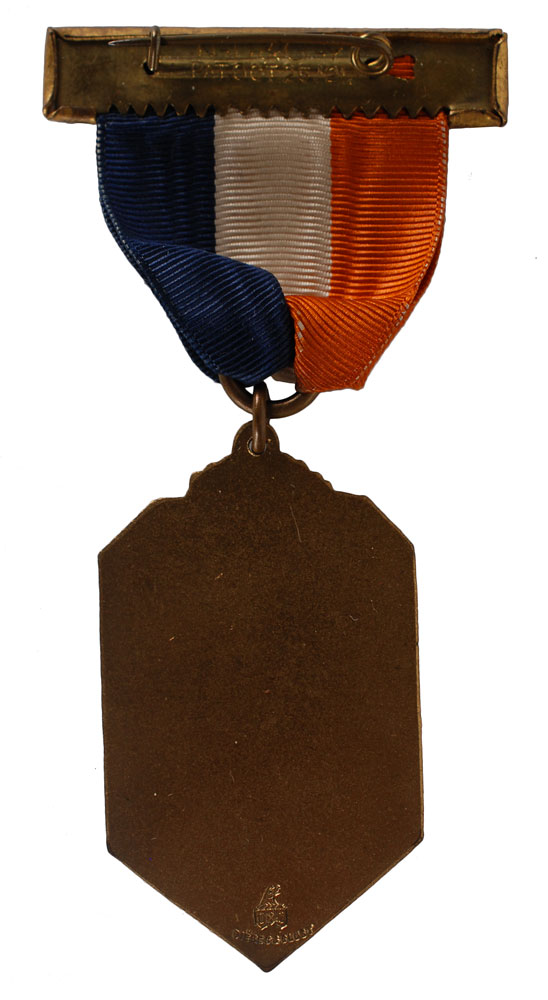 Lot #3018 Paris 1924 Summer Olympics NYC Celebration Committee Badge - Image 2